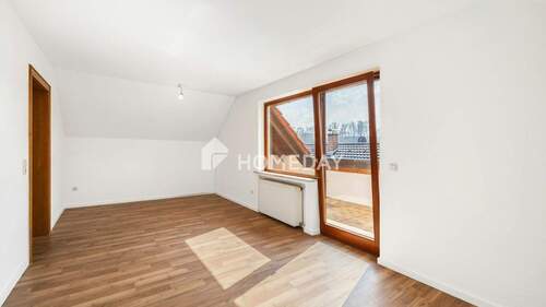 1. OG Wohnzimmer 1 - 