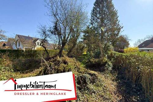 Titelbild - Rarität in Halstenbek: 1.041 m² Baugrundstück - Teilbar & in grüner Bestlage