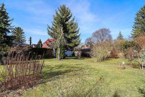 Gartenansicht - 5 Zimmer Einfamilienhaus zum Kaufen in Berlin
