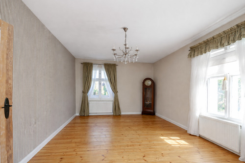 Visualisierung Wohnbereich ( KI generiert ) - 