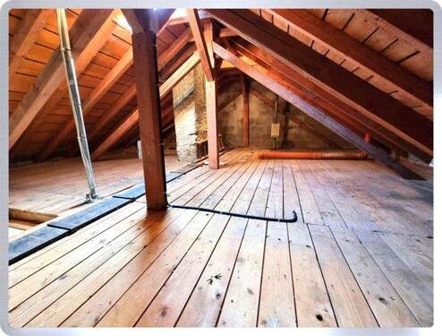 Spitzboden - 