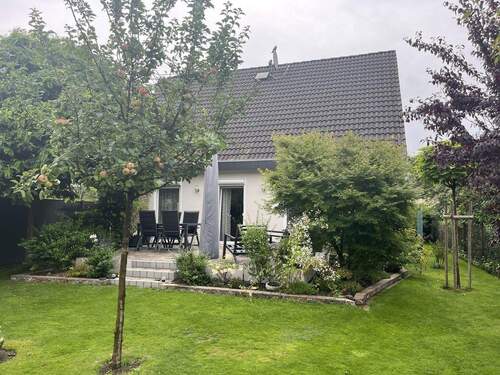 Bild 2 - 5 Zimmer Einfamilienhaus zum Kaufen in Hoppegarten