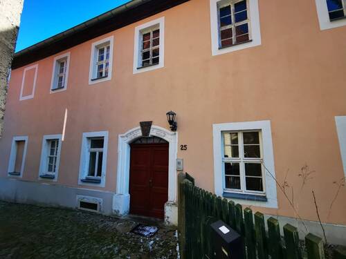 Hauseingang - 1 Zimmer Mehrfamilienhaus, Wohnhaus zum Kaufen in Ostrau