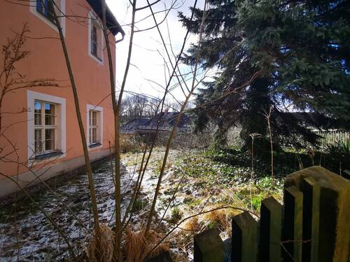 Giebelseite - 1 Zimmer Mehrfamilienhaus, Wohnhaus in Ostrau
