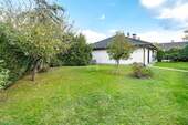 Garten mit Obstbaumbestand - 