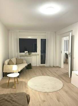 Wohnzimmer - Etagenwohnung mit 56,90 m&sup2; in Freiburg zum Kaufen