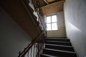 Treppenhaus - Mehrfamilienhaus, Wohnhaus zum Kaufen in Chemnitz