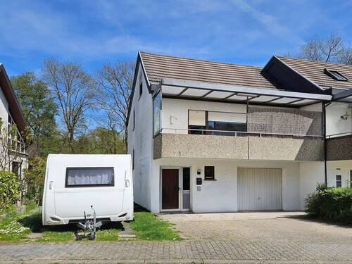 Vorderansicht - Reihenendhaus in idyllischer Lage von Wiesloch-Schatthausen - derzeit vermietet