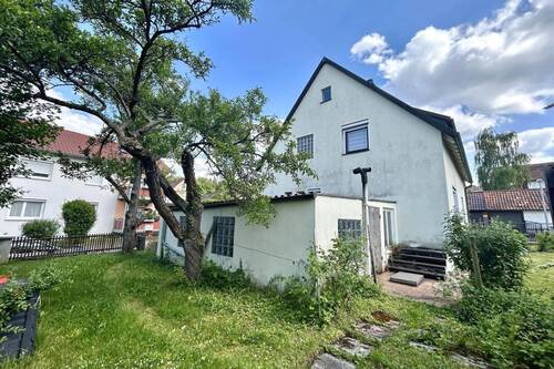 Garten - 6 Zimmer Einfamilienhaus in Stuttgart