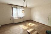 Zimmer Erdgeschoss - Einfamilienhaus mit 123,00 m² in Stuttgart zum Kaufen