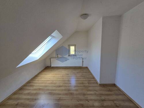Altbau OG Zimmer 2 - 