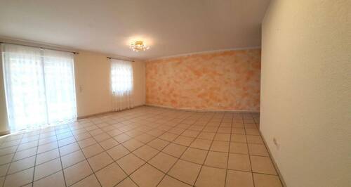 Wohn-und Esszimmer - 4 Zimmer Reihenmittelhaus zum Kaufen in Kleinostheim