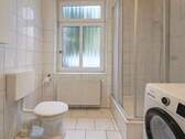 Badezimmer EG-Wohnung - 