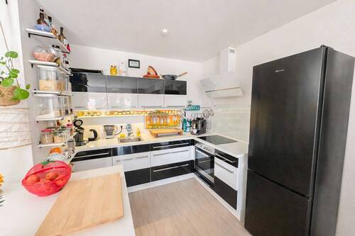 Gemeinsame Kochabende - Etagenwohnung mit 83,20 m&sup2; in Köln zum Kaufen