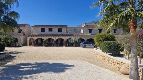 02Einfahrt - 1 Zimmer Einfamilienhaus zum Kaufen in Lliber