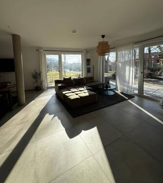 Wohnzimmer1.jpg - 3 Zimmer Etagenwohnung zum Kaufen in Weißenburg i. Bay.
