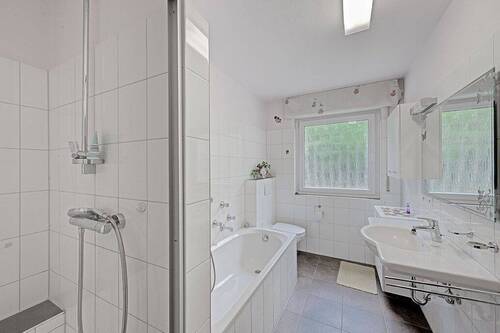 Badezimmer EG - 
