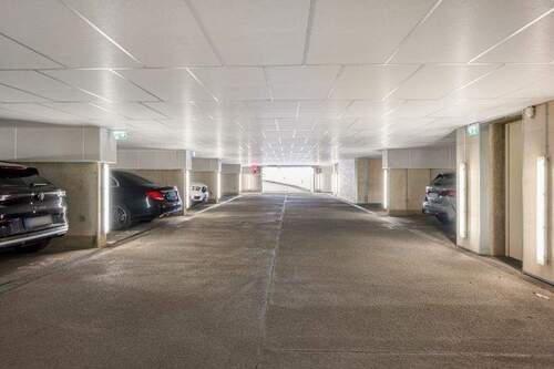 Tiefgarage - 