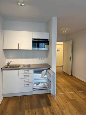 Küche - 2 Zimmer Etagenwohnung zur Miete in Nürnberg