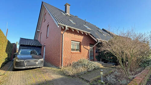 Außenansicht - Doppelhaushälfte mit Garage & Garten in Hamminkeln-Ringenberg