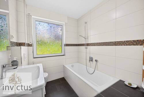 Badezimmer (OG) - 