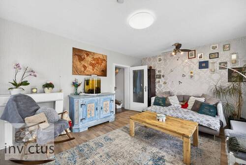 Wohnzimmer - 5 Zimmer Doppelhaushälfte zum Kaufen in Eberstadt
