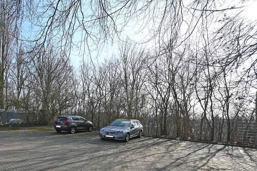 gesicherter Stellplatz - 
