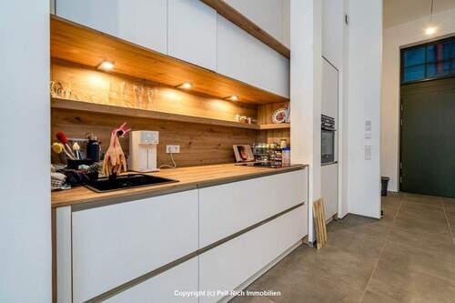 Küche - 4 Zimmer Mehrfamilienhaus, Wohnhaus in Karlsruhe