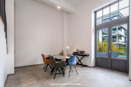 Essbereich - Mehrfamilienhaus, Wohnhaus mit 147,00 m² in Karlsruhe zur Miete