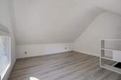 Zimmer 1 DG - 