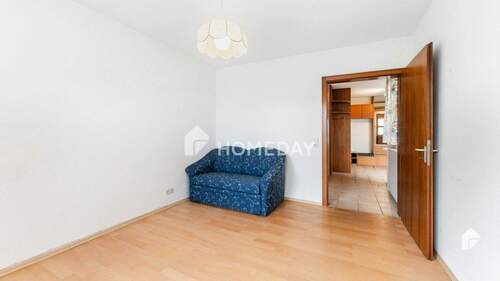 EG Schlafzimmer 1 2 - 