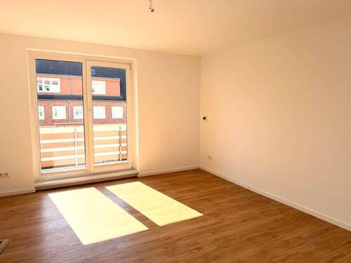 Wohnzimmer - Etagenwohnung mit 60,00 m&sup2; in Rostock zum Kaufen