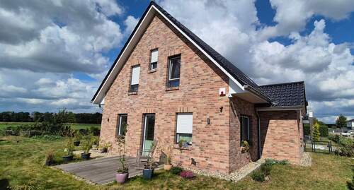 Hausansicht - 5 Zimmer Mehrfamilienhaus, Wohnhaus zum Kaufen in Ottersberg