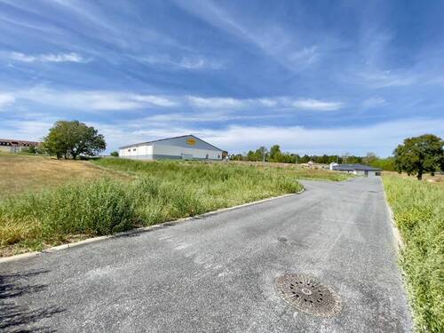 Privatstraße - Einfamilienhaus in Medingen