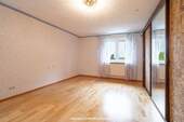 Schlafzimmer 2 im OG - 