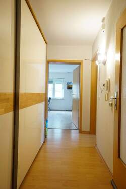 Flur im Erdgeschoss - 