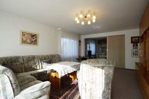Wohn-/Esszimmer im Obergeschoss - 