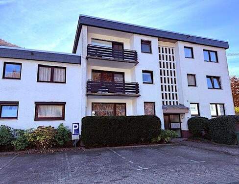 Ansicht von der Straße - 2 Zimmer Etagenwohnung zum Kaufen in Bad Lauterberg im Harz-Bad Lauterberg