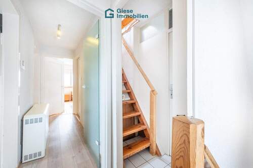 Treppe ins Atelier - 