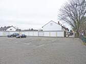 Garagen und Parkplatz Kopie - 