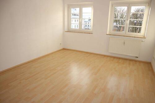 Wohnzimmer - !! Wohnen im Heimgarten !! Balkon an der Küche !!!!