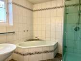 Badezimmer EG - 