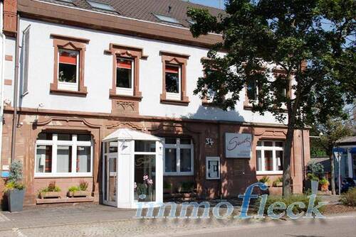 1 - 380 m² Geschäftsräume mit 240 m² gr. Eigentumswohnung in zentraler Lage!!!