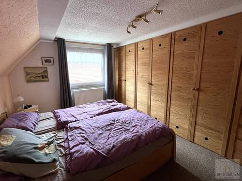 OG – Schlafzimmer - 