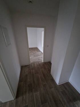 Eingangsbereich - Etagenwohnung mit 63,90 m² in Altenburg zur Miete