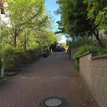 Zugang/ Zufahrt zum Haus - 