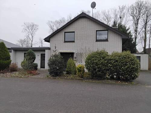 20251127_104619.jpg - 7 Zimmer Einfamilienhaus zum Kaufen in Gronau