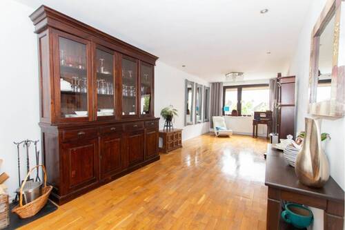 2.1. Wohnzimmer - 6 Zimmer Doppelhaushälfte in Castrop-Rauxel