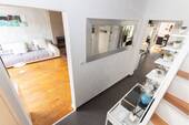 3.1. Diele mit Blick ins WZ und Küche - 