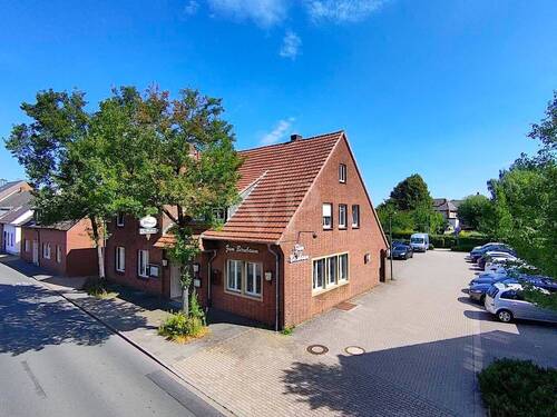 Ansicht vorne - 6 Zimmer Mehrfamilienhaus, Wohnhaus zum Kaufen in Rhede